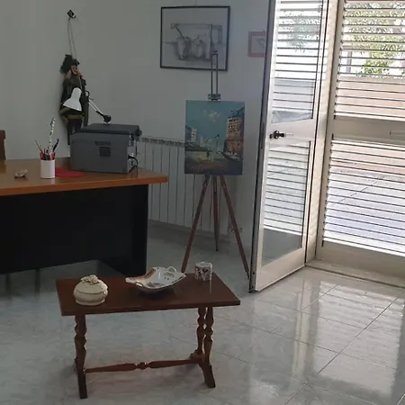 La Casa Di Jole Holiday home *